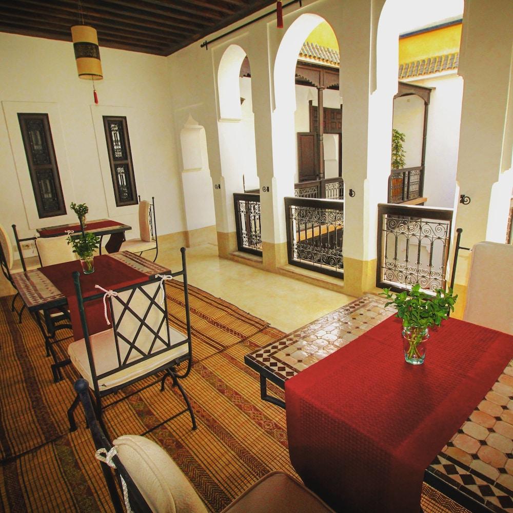 Riad Les 5 Soeurs Marrakesh Esterno foto